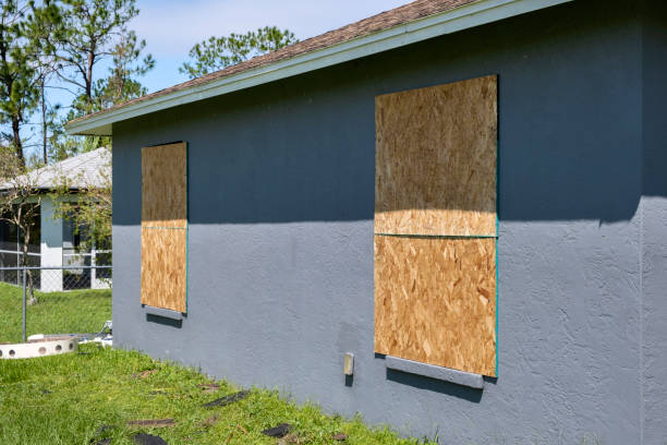 Best Fiber Cement Siding Installation  in Independence, KS